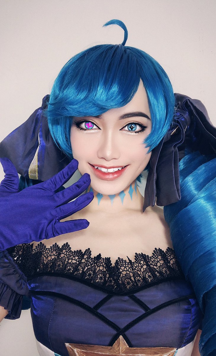 softcosplay's tweet photo. Gwen 🩵
Game: LOL 
 #cosplay  #cosplayer #cosplayergirl #Lolcosplay #LeagueOfLegends https://t.co/AFoV3Y8udq