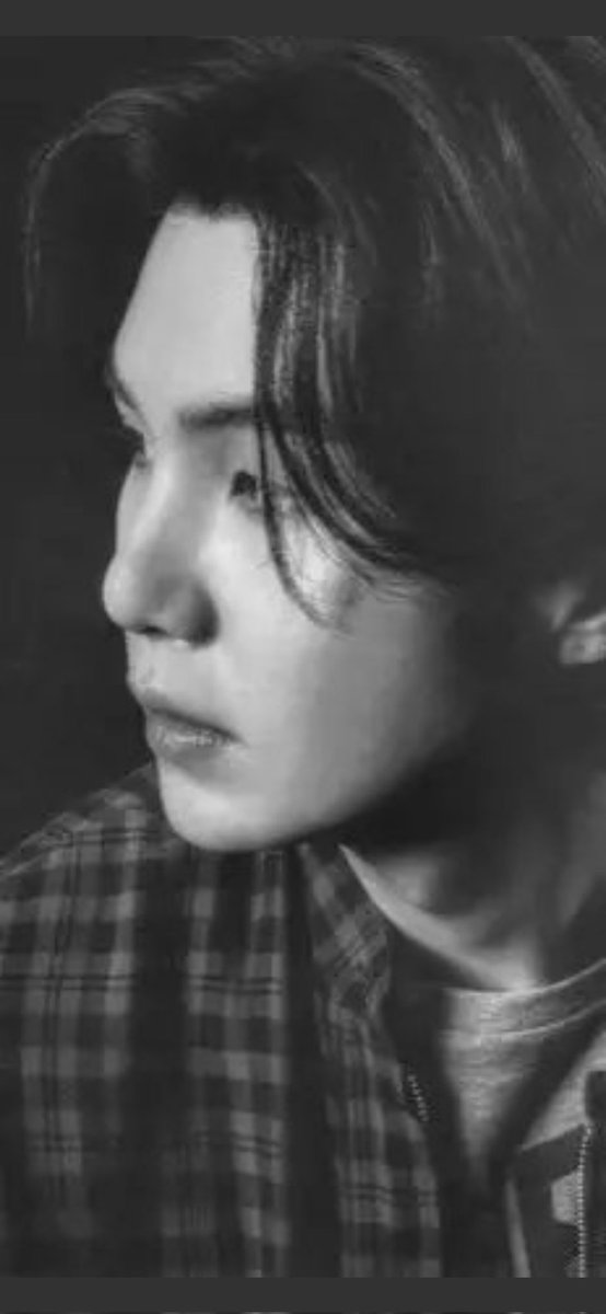 BTS_TAEHYUNGO's tweet photo. Let's meet in 2025~~™👋🏻

#suga https://t.co/YurH9lgCGm