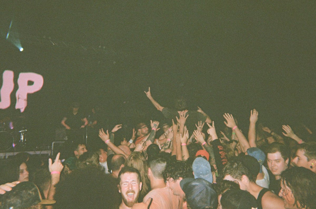 aaron ⊬ tweet media