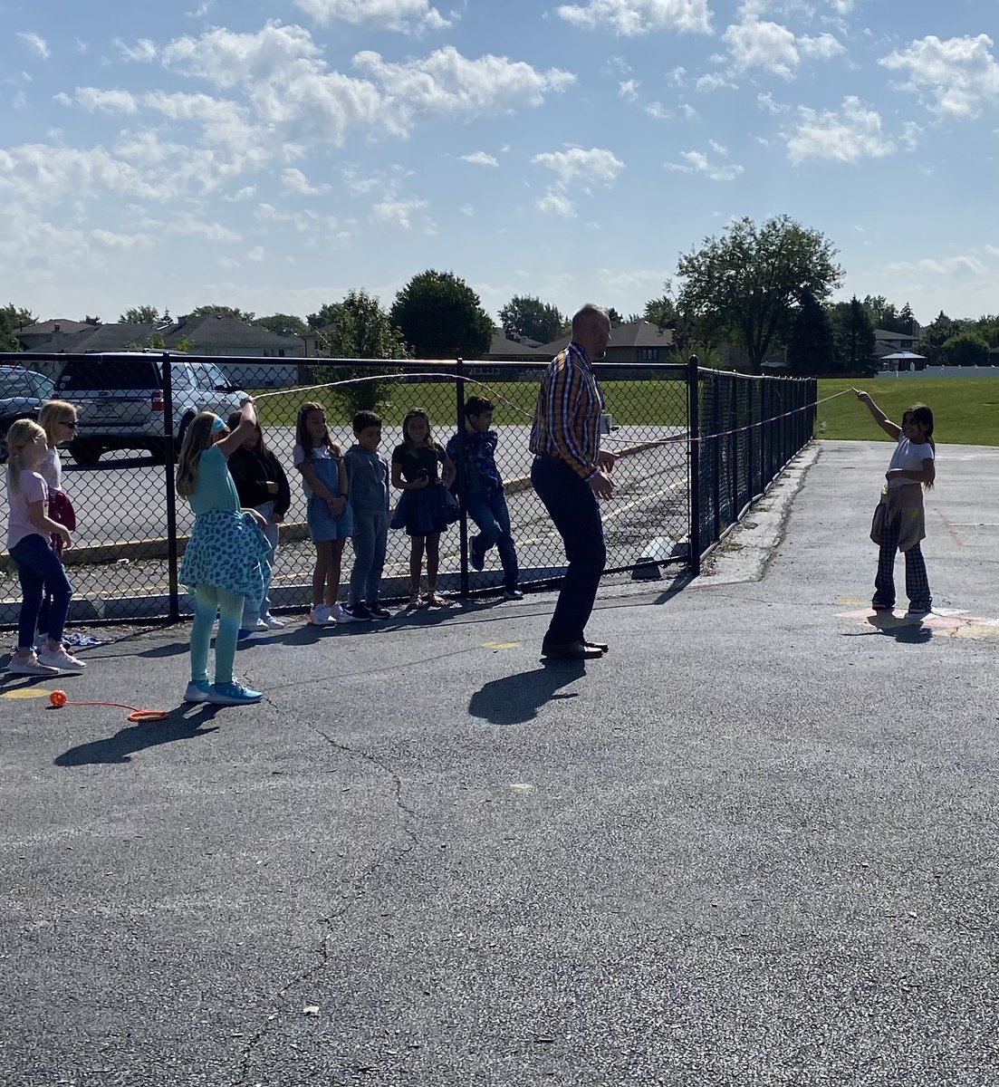 MrsAndrasco's tweet photo. The students loved having Mr. Hawrysio jump rope with them today! @Liberty_D135 https://t.co/GKuwEaQI4y