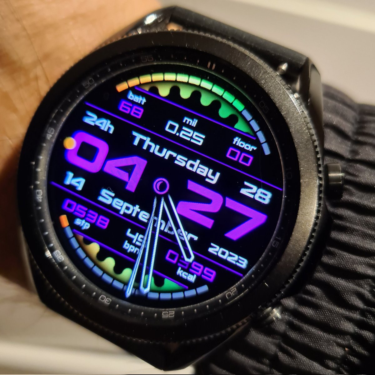 markaugustus99's tweet image. Good morning all, big numbers on this watch face easy to read.

#exercise #exercisetime