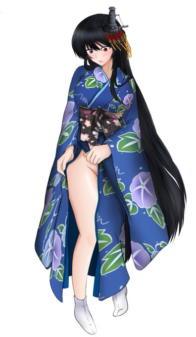 はい?そうですね、浴衣ですから中は‥‥ 