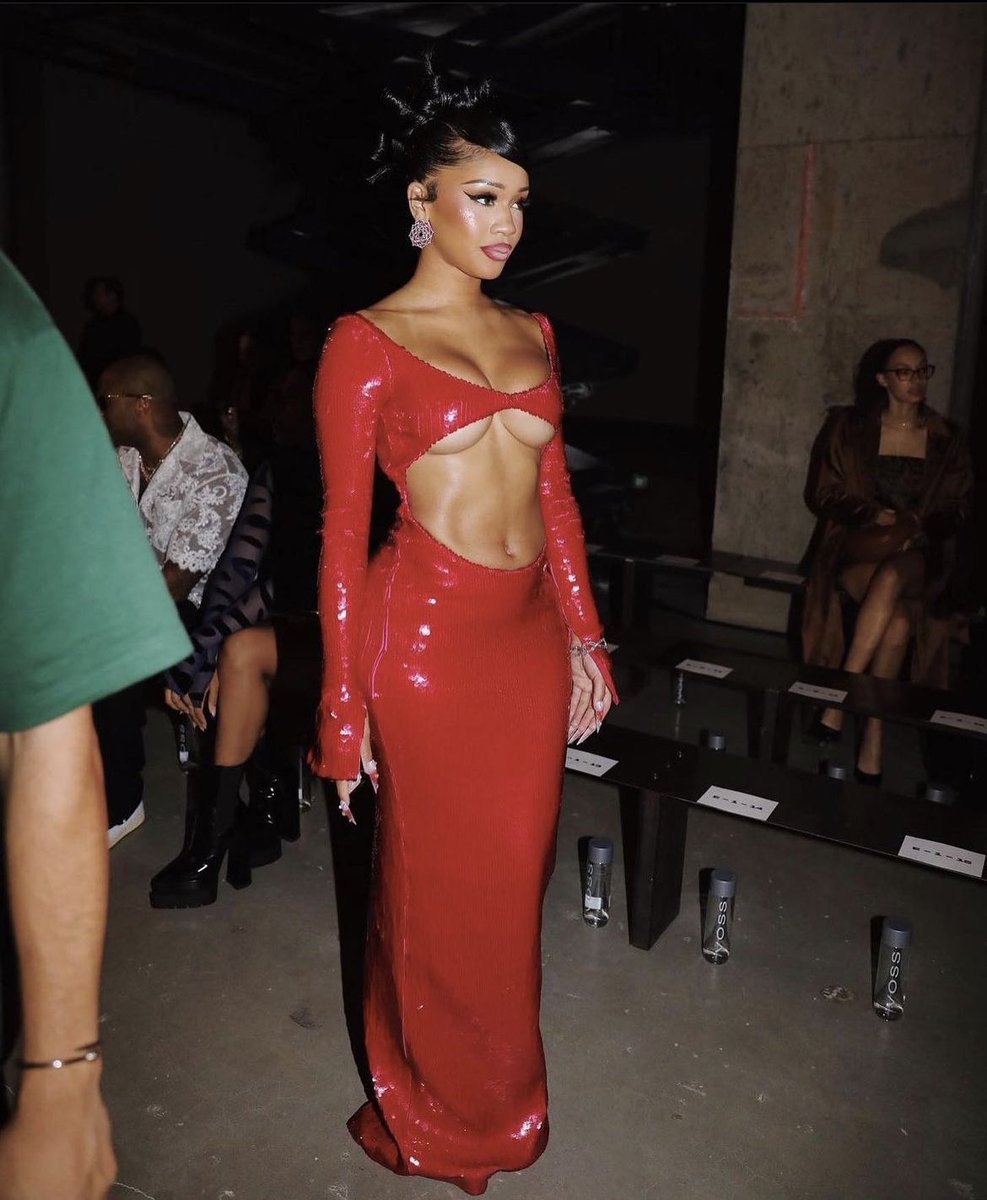 Saweetie’s stylist did her homework