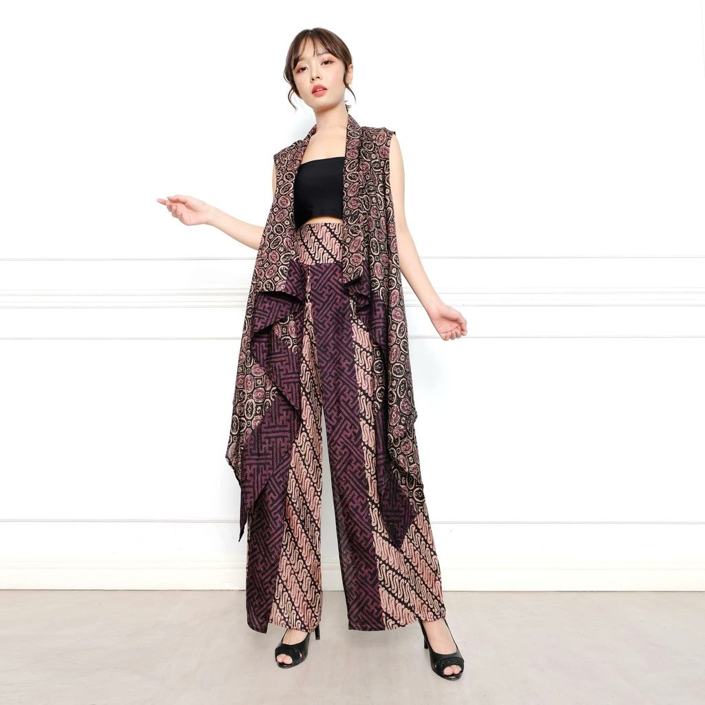 ✨ Rekomendasi Blouse Batik ✨
A Thread 💐💐 
#OOTD #blousehaul #SMTOWN_LIVE_2023_JAKARTA #SMTOWNJAKARTA2023 #ShopeeID #shopeehaul #racunshopee