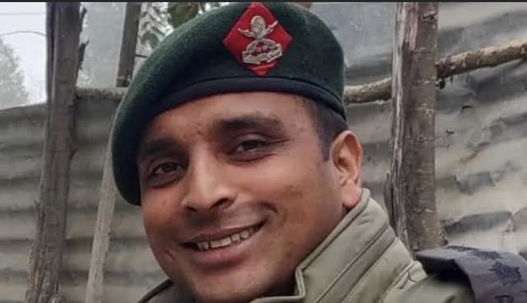 gajendr03717939's tweet image. Your supreme sacrifices for the country serve as a shining example of true heroism. We are forever grateful for your service and honor your memory with the utmost respect.
Thank you for your selfless devotion to our great country.
🙏🙏
 #ColManpreetSingh
@CURajasthan