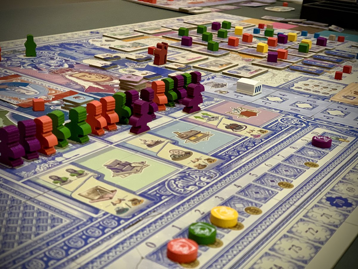 Another great night getting a fantastic game to the table! We played a 4 player game of #Lisboa published by @EagleGryphon and designed by @vitallacerda with gorgeous art by @ianotooletweets. This game surpassed my expectations by a mile. Well done to the whole team! #boardgames