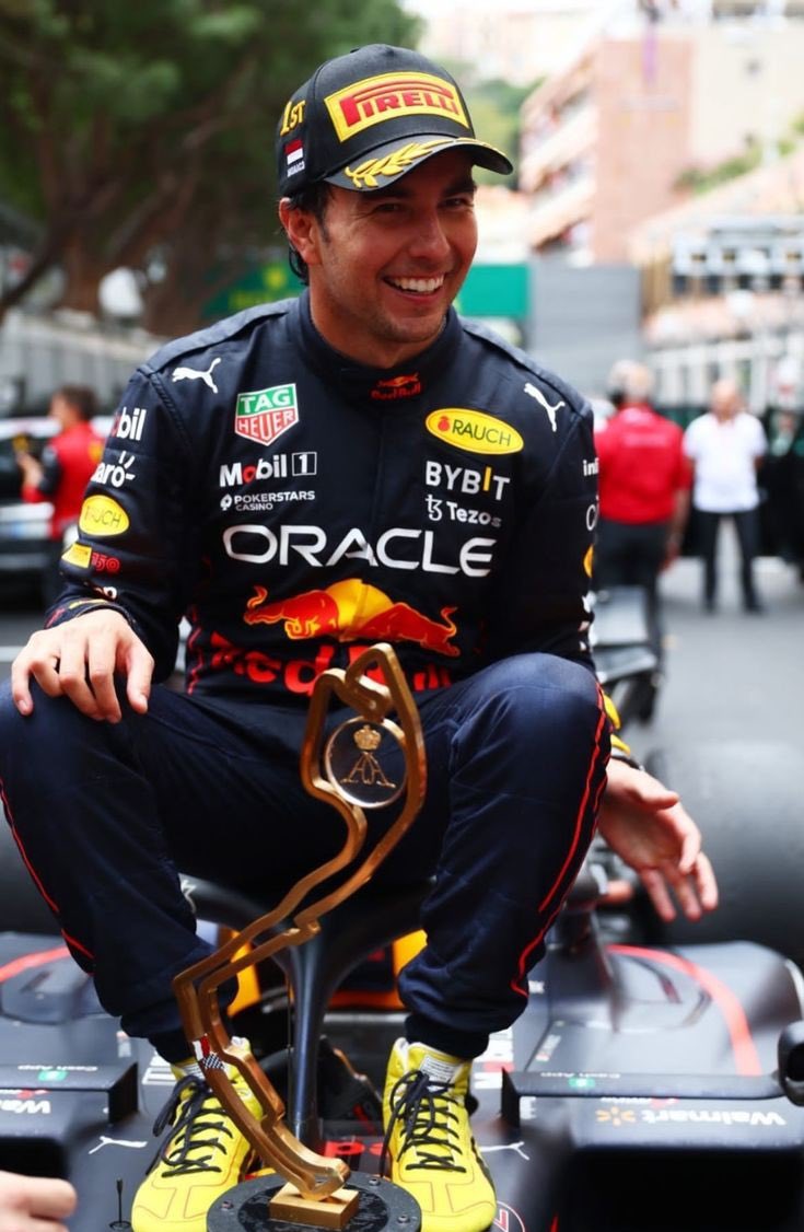 checosfans's tweet photo. Abro hilo de todos los podios de Sergio “Checo” Pérez en su paso por Formula 1:

Esto en celebración de sus 250 GPS https://t.co/Be3dI6o7Li