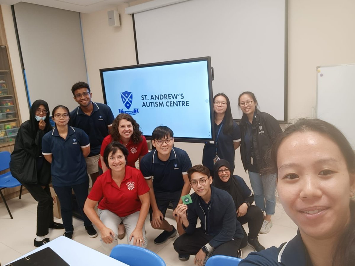 HANDSinAutism's tweet photo. Tremendous kudos to #HANDSinAutism St. Andrew's Autism Centretrainers on navigating and training with excellence in their first #HANDSModel training!
#HANDSinAutism #SAACTeamKudos #HANDSGlobalTeam #HANDSIntensiveTraining #HANDSCollaborativeSite #HANDSaroundTown https://t.co/LNl6lYtmY6