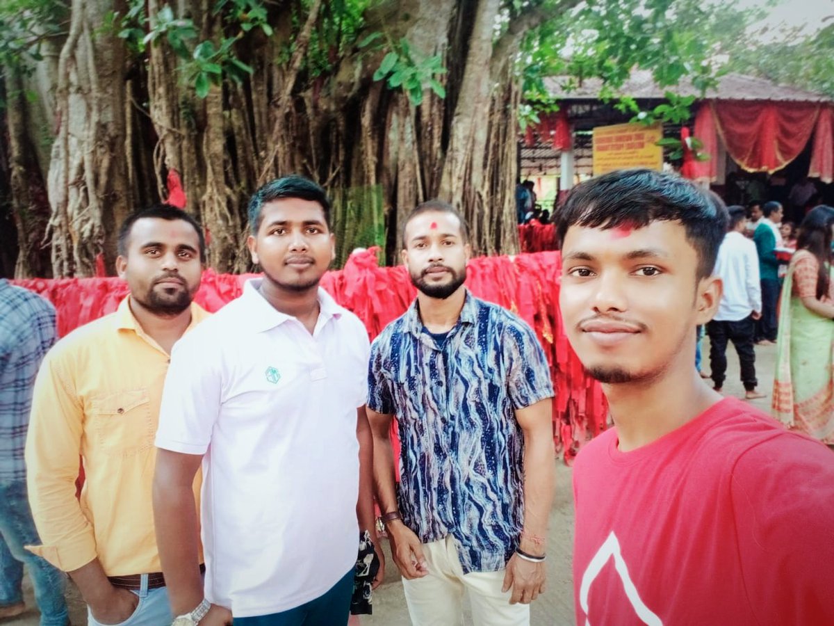 Meghnathcreati2's tweet photo. দেওপানী দূৰ্গা মন্দিৰ 🚩🙏🏻 https://t.co/8m0odNgIrG