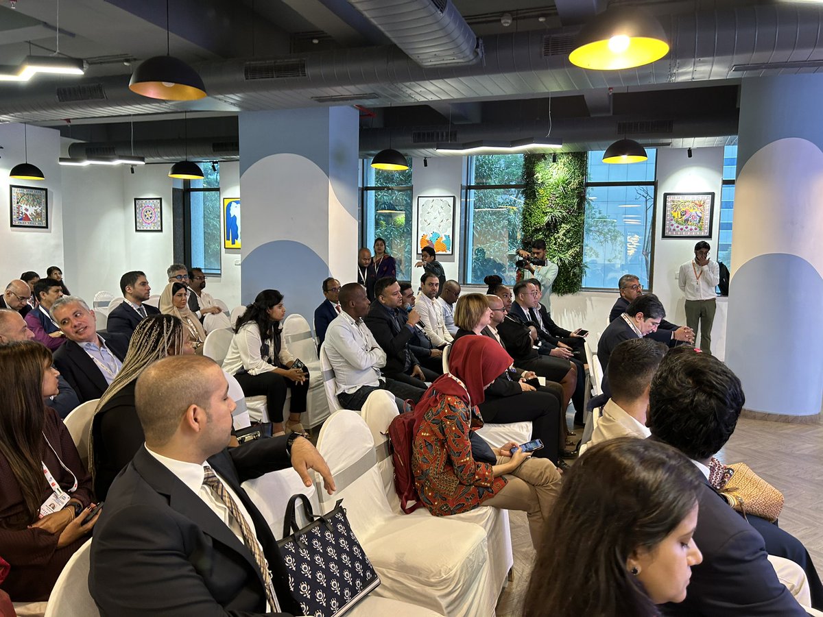 sidbiofficial's tweet photo. What’s a #StudyVisit w/o an info-interactive #QandA session?
#GSMEFF2023 participants & #G20 delegates get burning questions answered with #SIDBI’s work for a creating a lucrative & #sustainable model for #financing the #nanoest of #businesses. https://t.co/mPul4NTShA
