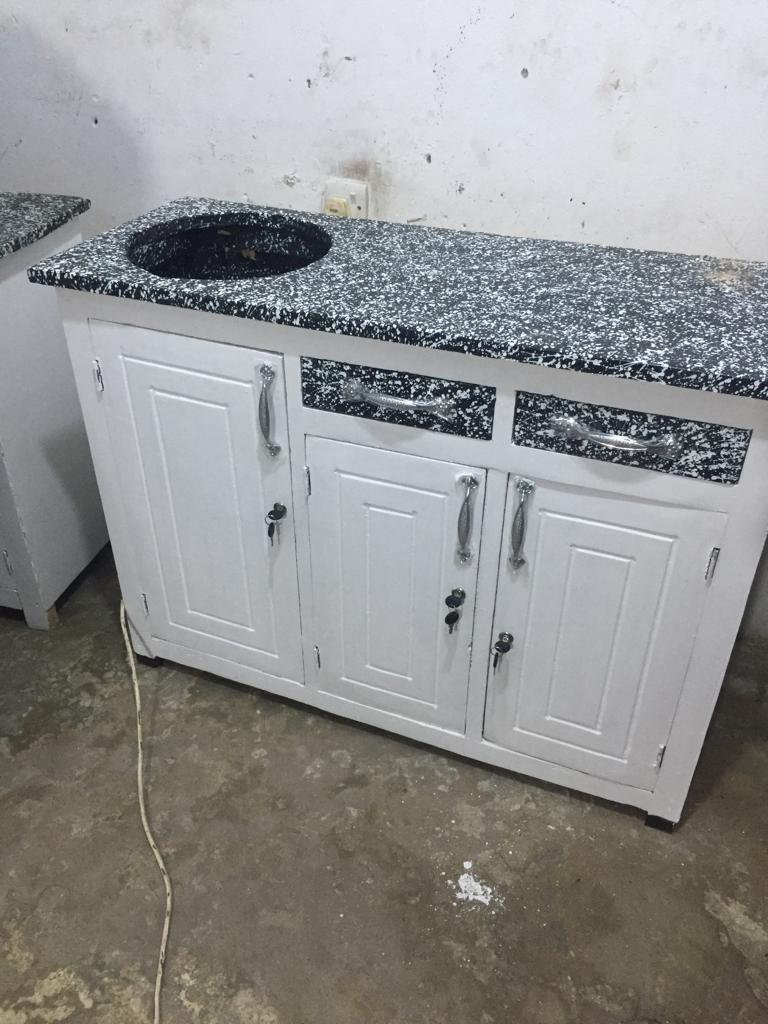 HashimMugishag1's tweet photo. Tupene michongo wadau nauza furniture mbali mbali kwa bei poa. Tuwasiliane 0714423365
UBUNGO DSM https://t.co/zUuvq0CUbI