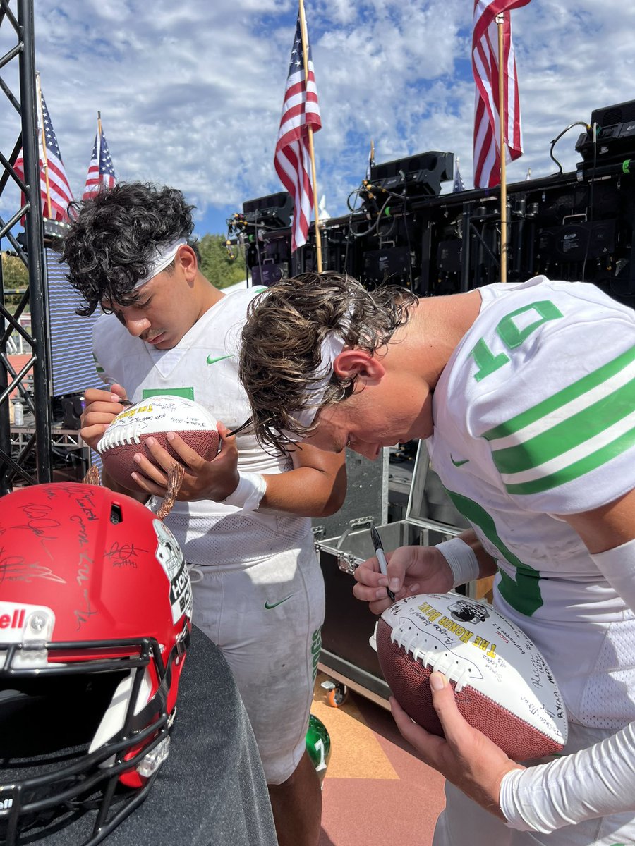 Kyle Larsen tweet media