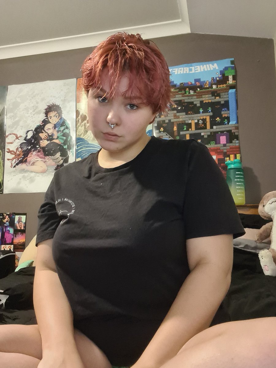 Dramatic_D_Fire's tweet photo. tomboy booba.. 🤫  

my hair today today is giving manga tomboy, don't ya think? https://t.co/I3a4UtuXy2
