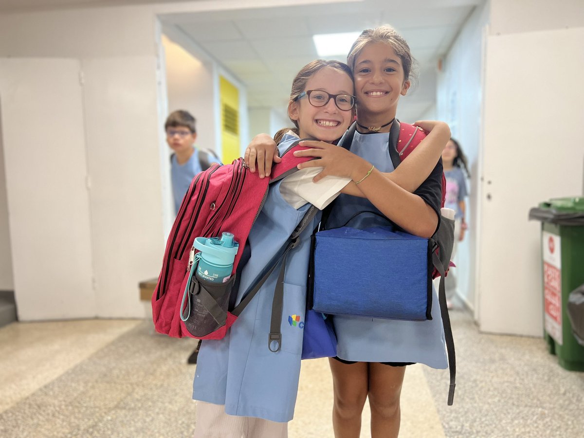 CPFMetn's tweet photo. 🎉 Bienvenue à tous nos élèves, anciens et nouveaux, pour une année scolaire palpitante! 📚💡 Nouveaux défis, nouvelles rencontres et de belles opportunités d'apprendre. Ensemble, nous allons créer des souvenirs et repousser nos limites. ���
#RentréeScolaire #NouvelleAnnée https://t.co/CpdhRFyBaL