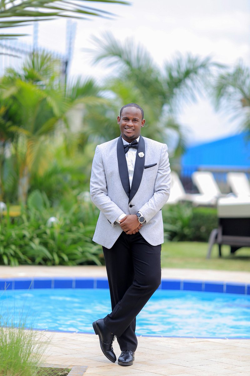 sentrober's tweet photo. Happy birthday to me I can't thank God enough coz he has been good to me my family and friends. https://t.co/KujwRNuQwj