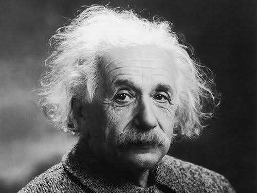 Thedishafrica's tweet photo. @historyinmemes From an early age, Albert Einstein loathed nationalism of any kind and considered it preferable to be a “citizen of the world.” 

When he was 16, he renounced his German citizenship and was officially state-less until he became a Swiss citizen in 1901. https://t.co/gnod3IawIt
