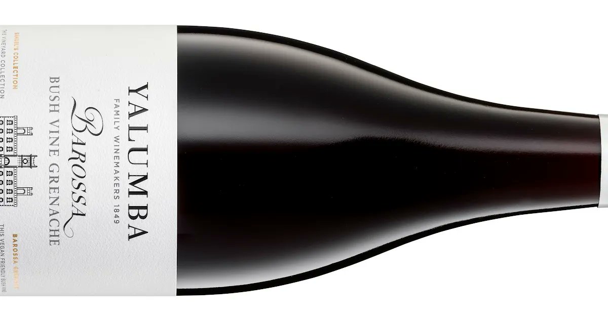 Ever reliable, this is a great Grenache to wrap your lips around. A glass of medium-bodied delish, some of the fruit comes from 100+ year old vines. Value much? buff.ly/3ZoZQFJ @yalumba