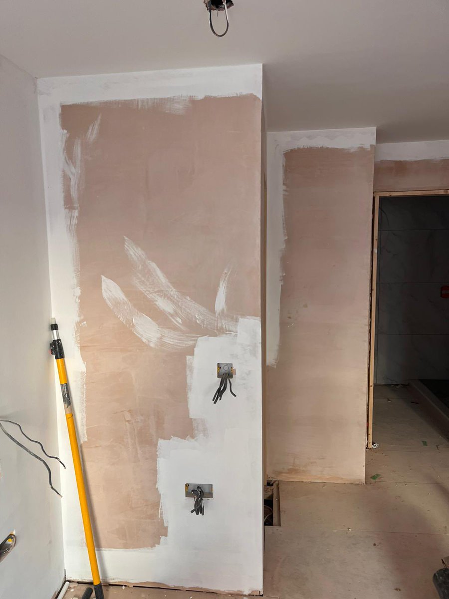 The_RyGroup's tweet photo. Plastering on a full property refurbishment we are carrying our for a client in Knightsbridge, Chelsea. #Building #Plastering #Construction #RyBuild #Ry #RyGroup ๐ https://t.co/HgemTbRsiy