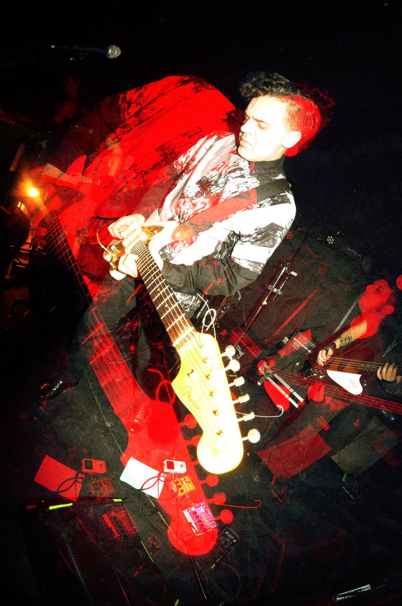 Sáb 16 SEPT en CABA ✨🏄‍♂️🌘desde las 00.30hs  <a href="/LatangenT/">La Tangente</a>  . Apertura x Hannie Schaft. Invita <a href="/casadelpuente/">Casa del Puente Discos</a> . Foto x SHOOTINGTOBI  ☄️