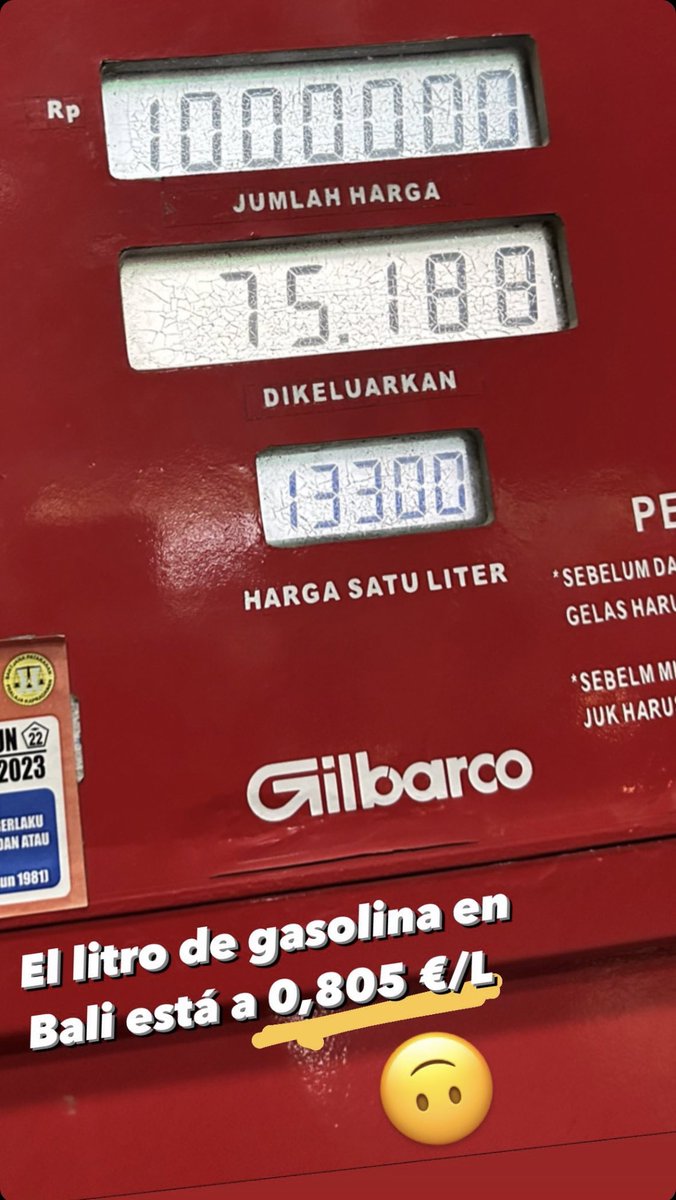 El precio de la gasolina en Bali ayer. En España se ríen de nosotros literalmente…