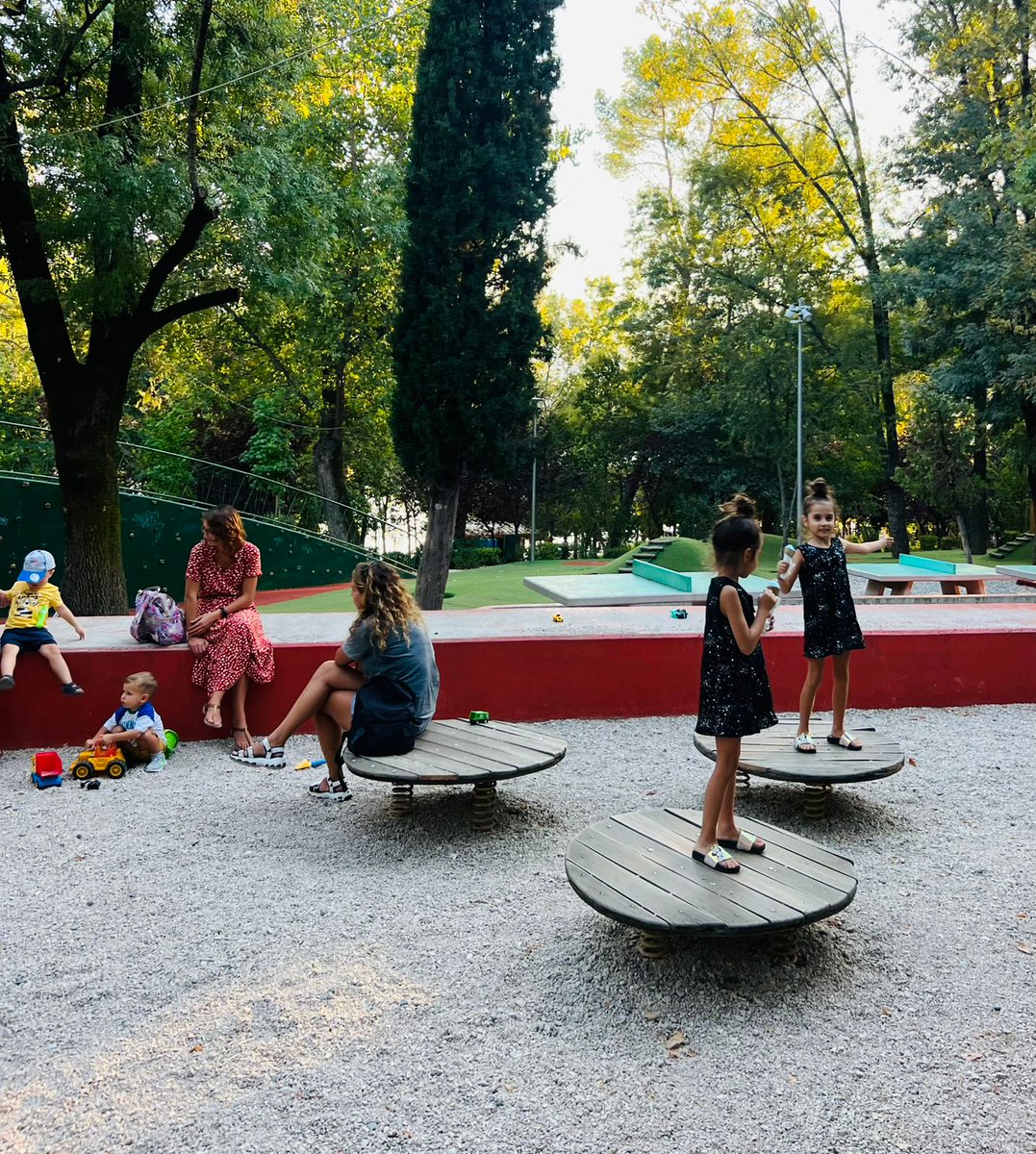aprtirana's tweet photo. Mirëmëngjes nga këndi i lojërave në Parkun e Liqenit!🏞️😍🤸🏃

#PlayTirana 
#activelife 
#parkuiliqenit 
#këndiilojërave 
#luajmënëpark 
#argëtim 
#natyrë
#naturelover https://t.co/7D6bzG7ZJx