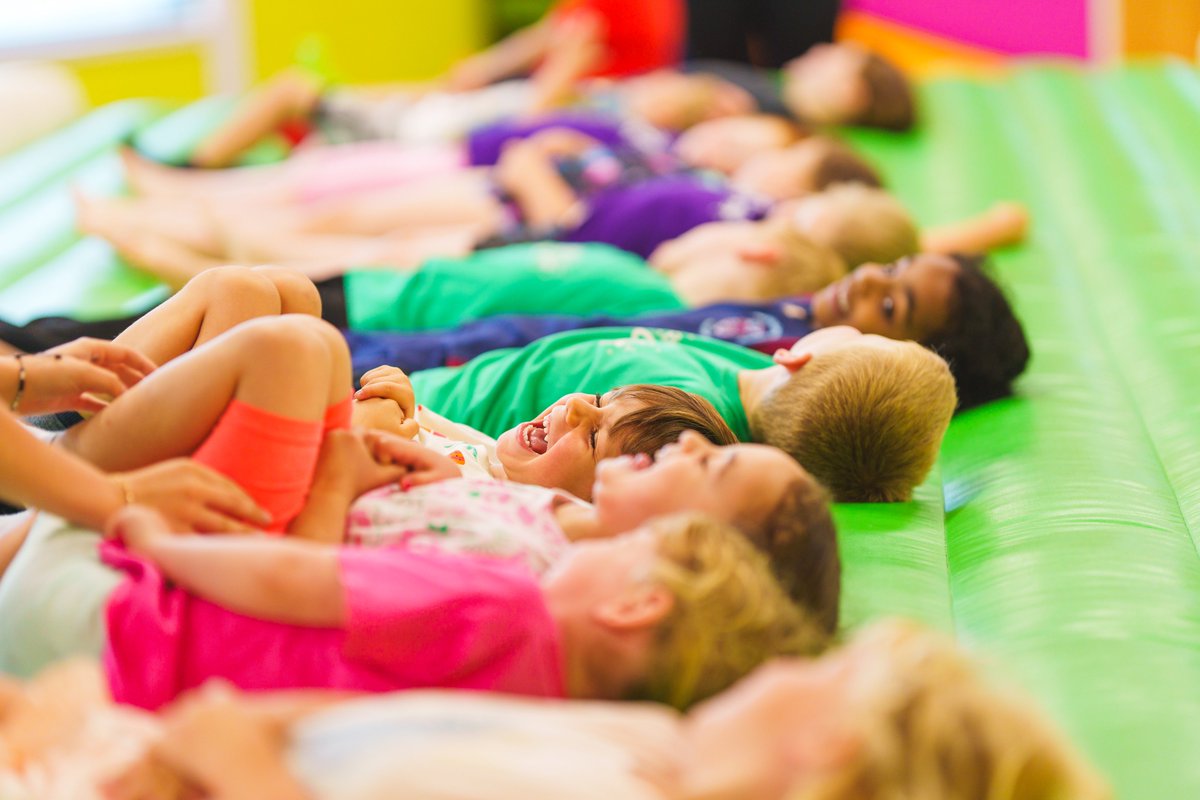 After a long weekend, it's time to lay down and relax. Well, for a few minutes before its back to the FUN!

#balanceandbeam #kidsgymnastics #stokeontrent #HappySunday