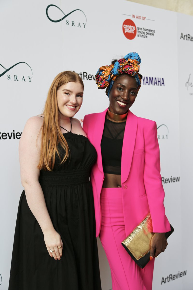 Launch day of the Dubel Prize

Wonderful turnout for this event, the Royal exchange was packed with fashionable guests enjoying art, company and champagne.

Expect many more posts from this night!

#disruptevents #dubelprize #art #creativity #party