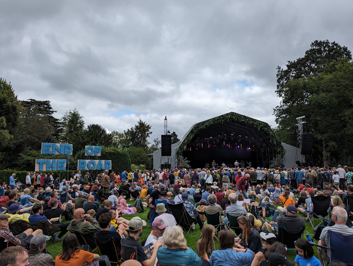 The band were called Friendship 🥹 <a href="/EOTR/">EndOfTheRoadFestival</a> #EOTR