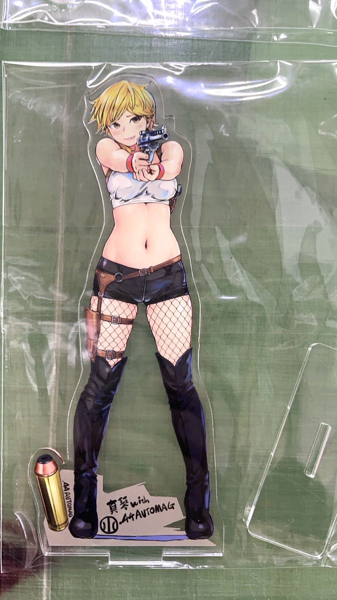 『武装乙女アクリルスタンド』シリーズ在庫補充❤️
見栄子ウィンチェスターmodel1873
真悠kar98k
真琴オートマグ
ぷりんM24ハンドグレネード 