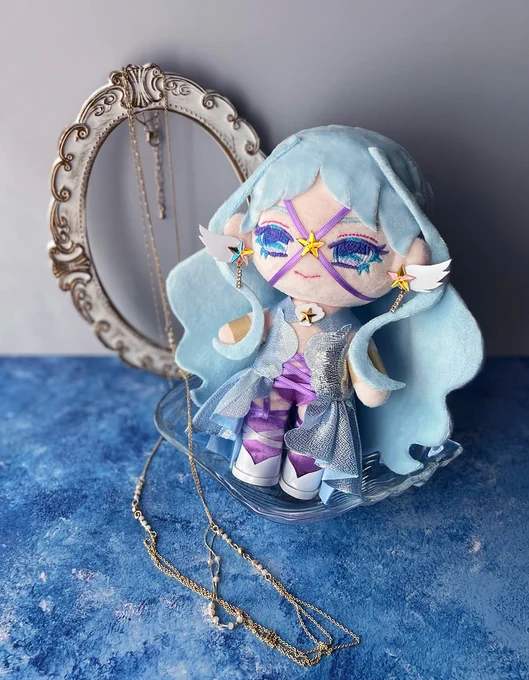 セーラームーンのアルーミナムセイレーンちゃんのぬいが誕生しましたオリジナル型紙、布染めしたお洋服などたくさんのこだわりが詰まった世界でたったひとりの最高に可愛い女の子です。ぜひ見てください!#自作ぬい #てづくり推しぬいBOOK 