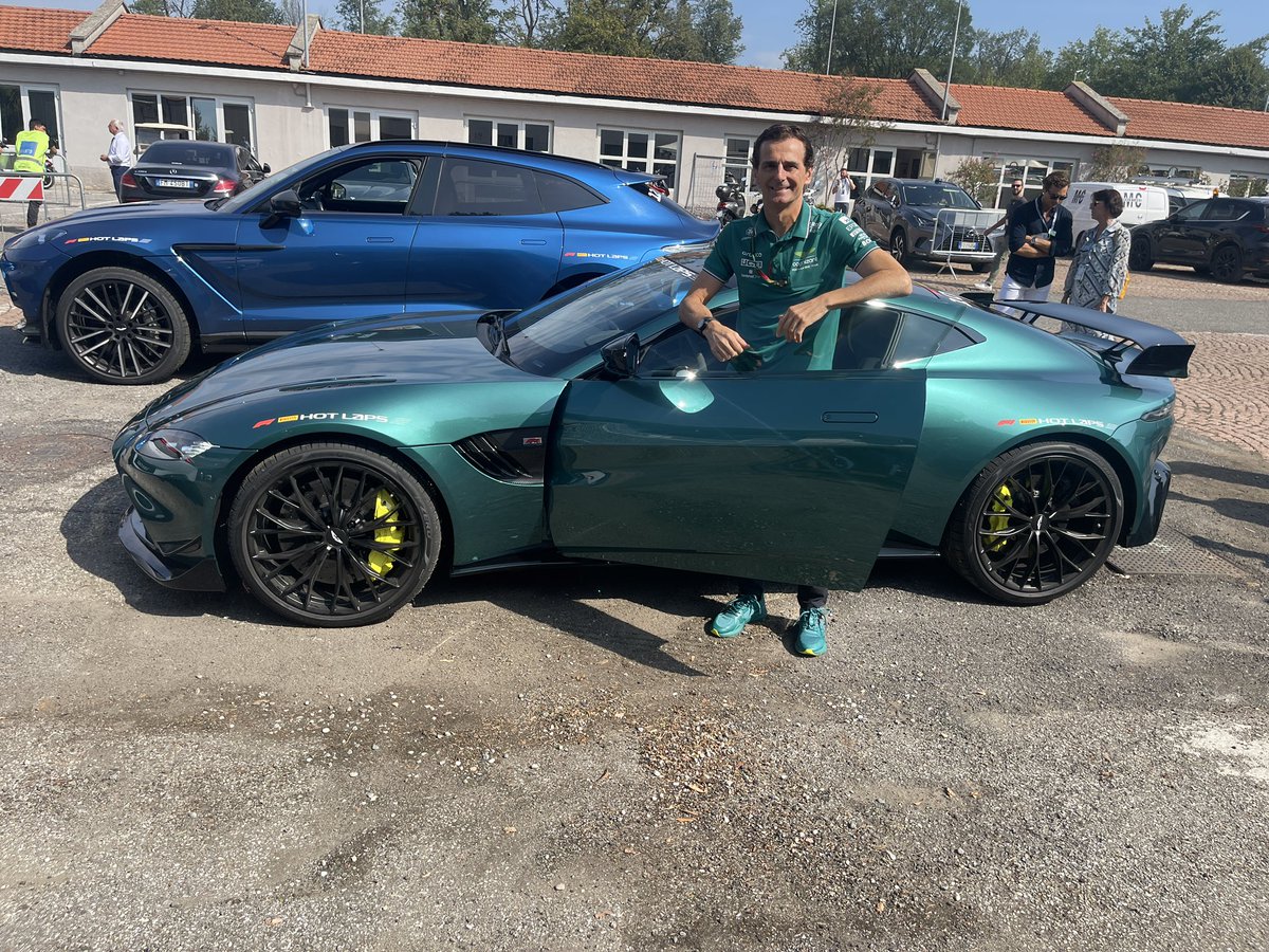 PedrodelaRosa1's tweet photo. Qué pasada poder hacer las hot laps aquí en Monza🙌 #PirelliHotLaps #Vantage #F1Edition https://t.co/sonj3IfUxd