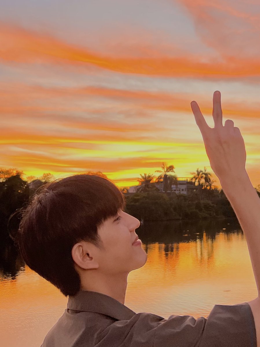 Sea_tawinan's tweet image. EveryThing Gonna Be Alright 🙂