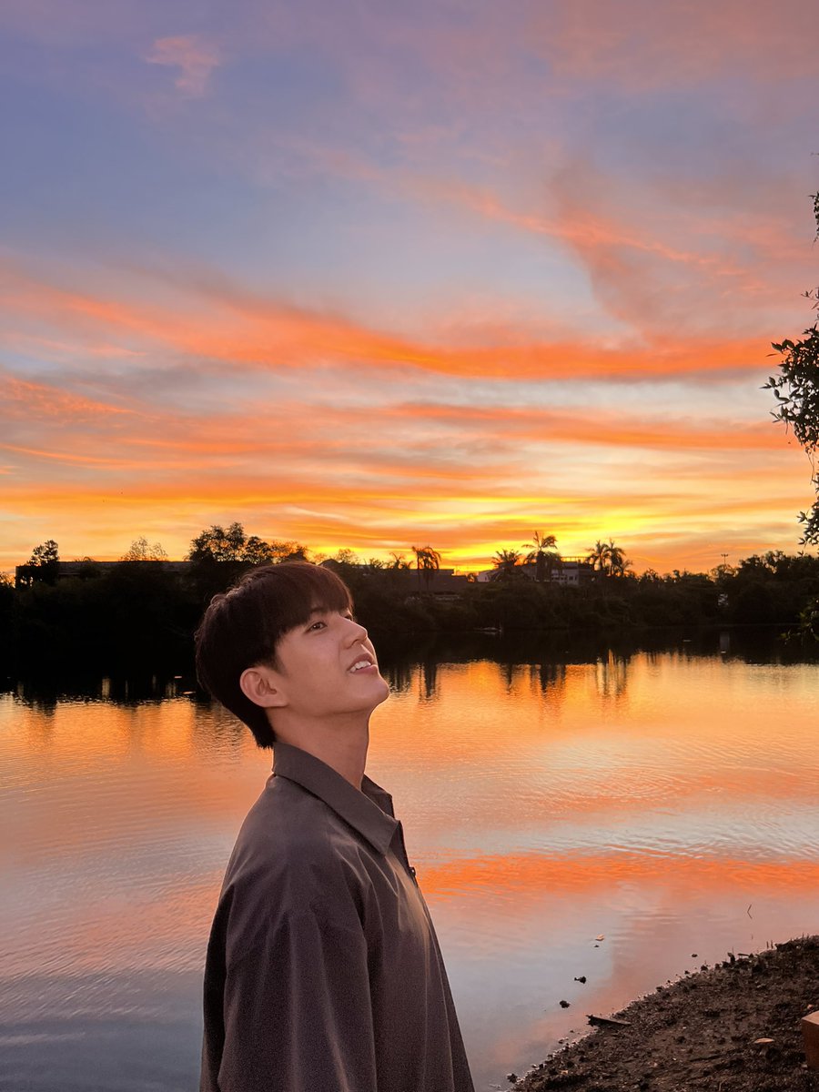 Sea_tawinan's tweet image. EveryThing Gonna Be Alright 🙂