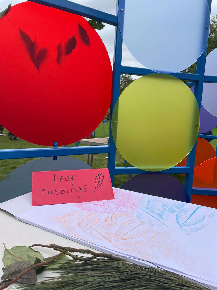 Julia Snowdin tweet media