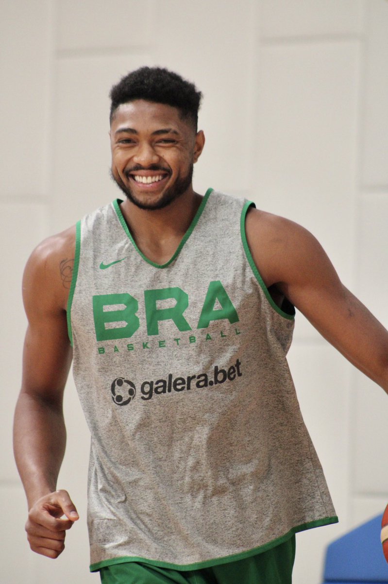 basquetebrasil's tweet photo. Back to the lab 💪🏻
#WinForBrazil https://t.co/MjPqU1wAfD