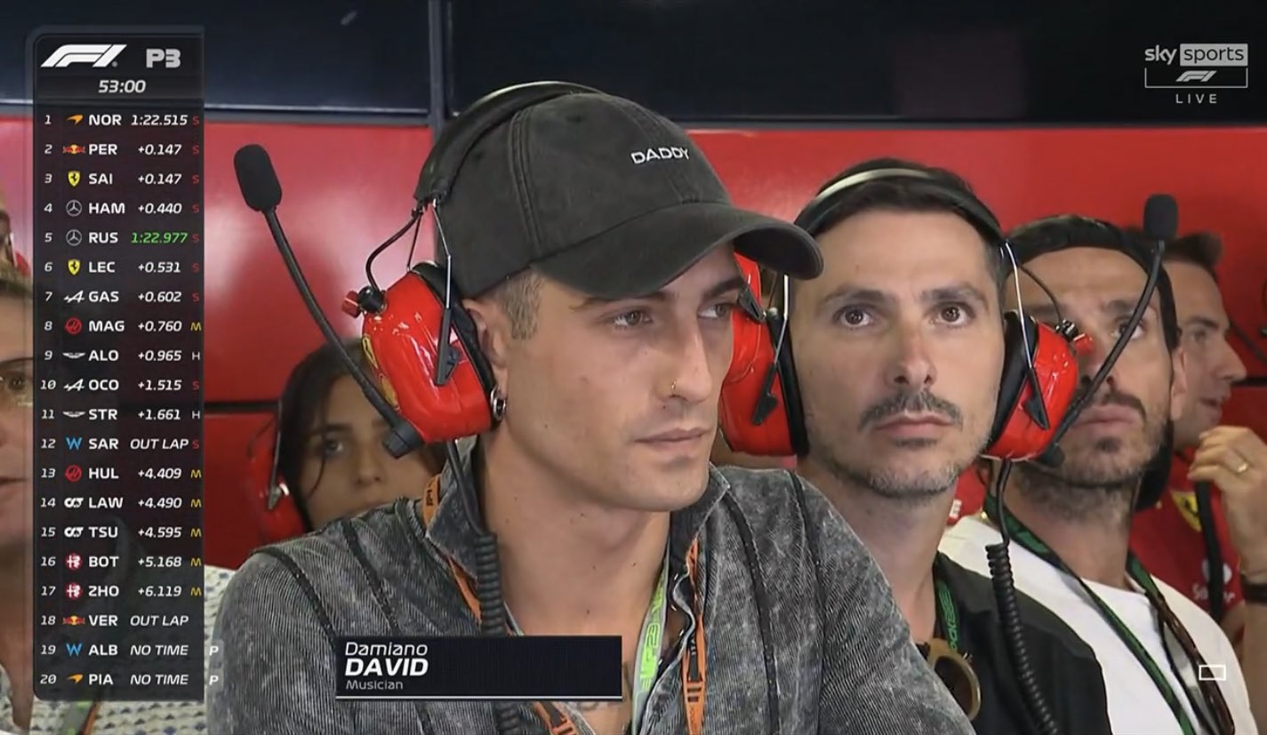 F5A7OcAXwAAZb8b?format=jpg&name=large