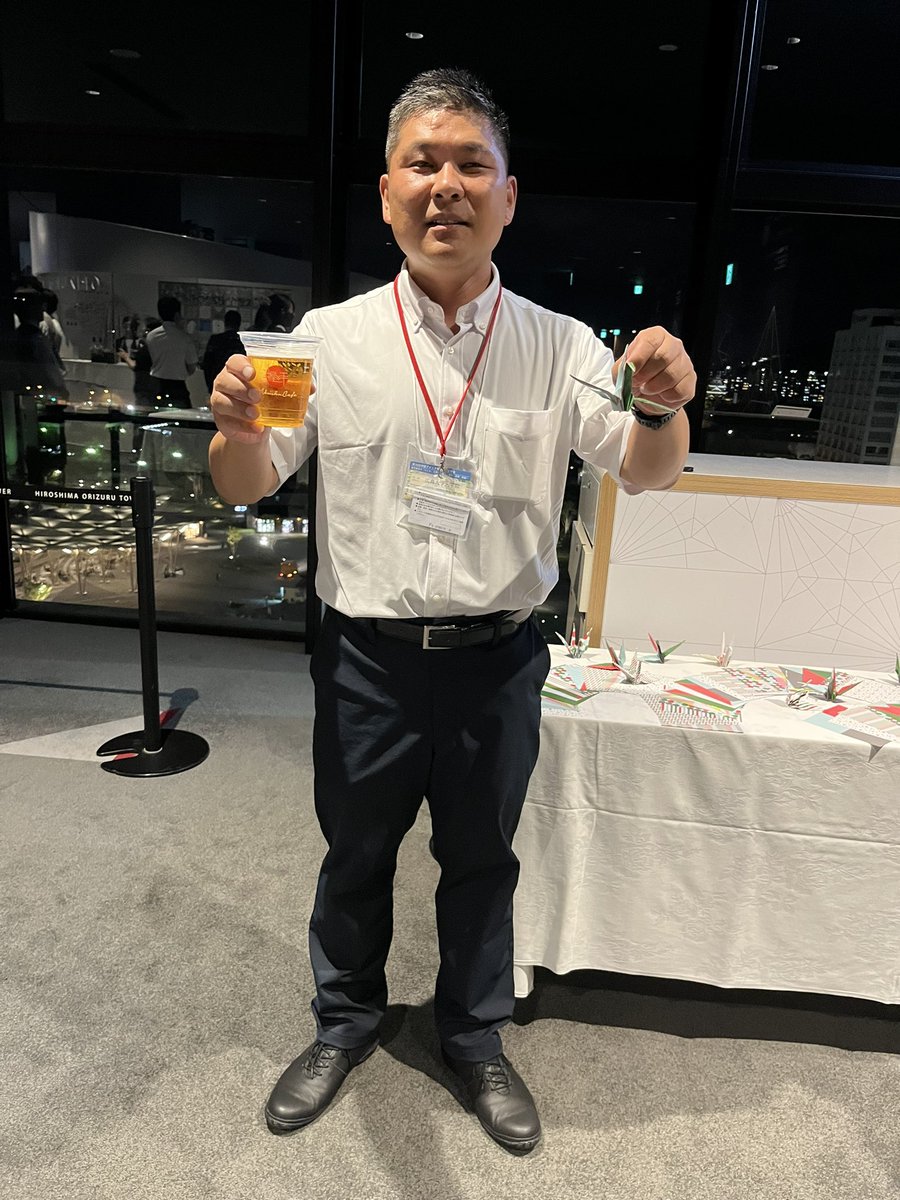 36CBPT's tweet photo. おりづるタワーで大会長も盛り上がっております！
大会長講演お疲れ様でした！

#CBPT2023 https://t.co/Cl2WOS974b