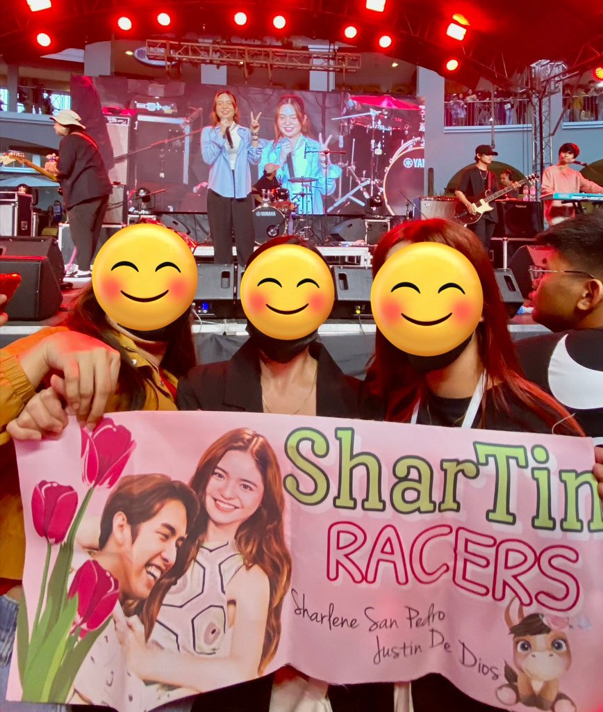 HolyRacers's tweet photo. SharTin fam at #YR10
Salamat sa pa punta @VennaAlvarez @meisroseann
@yrmusicofficial https://t.co/JMBbhkN0Xq