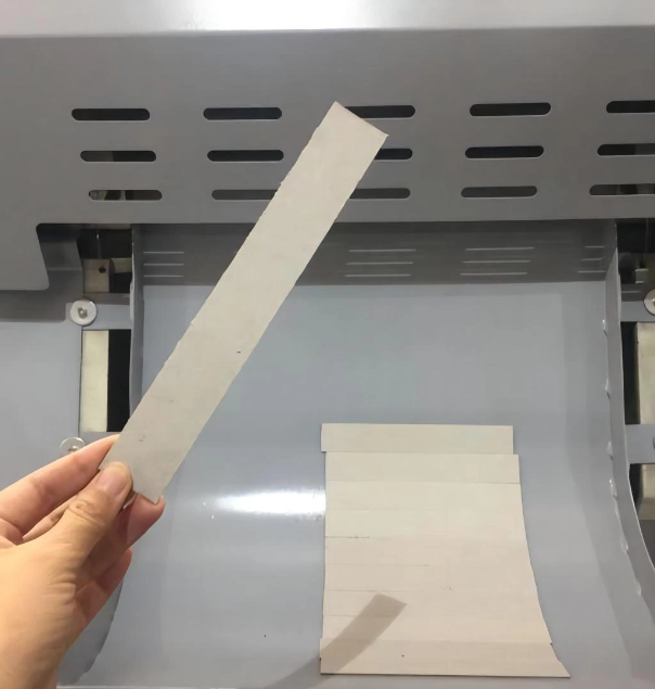 HettyHXCP's tweet image. Center Board Cutter 

wa.me/8615111294752?
#case #hardcovercase #roundcorner #roundcornercase #spareparts #childrenbook #childrenpicturebook #casinginmachine #postpress #print #kidsbook #thinbookblock #hardcovercasinginmachine #hardcoverbinding #HXCP