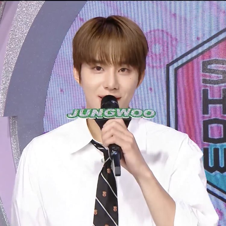 MC #JUNGWOO TODAY! 🤍
