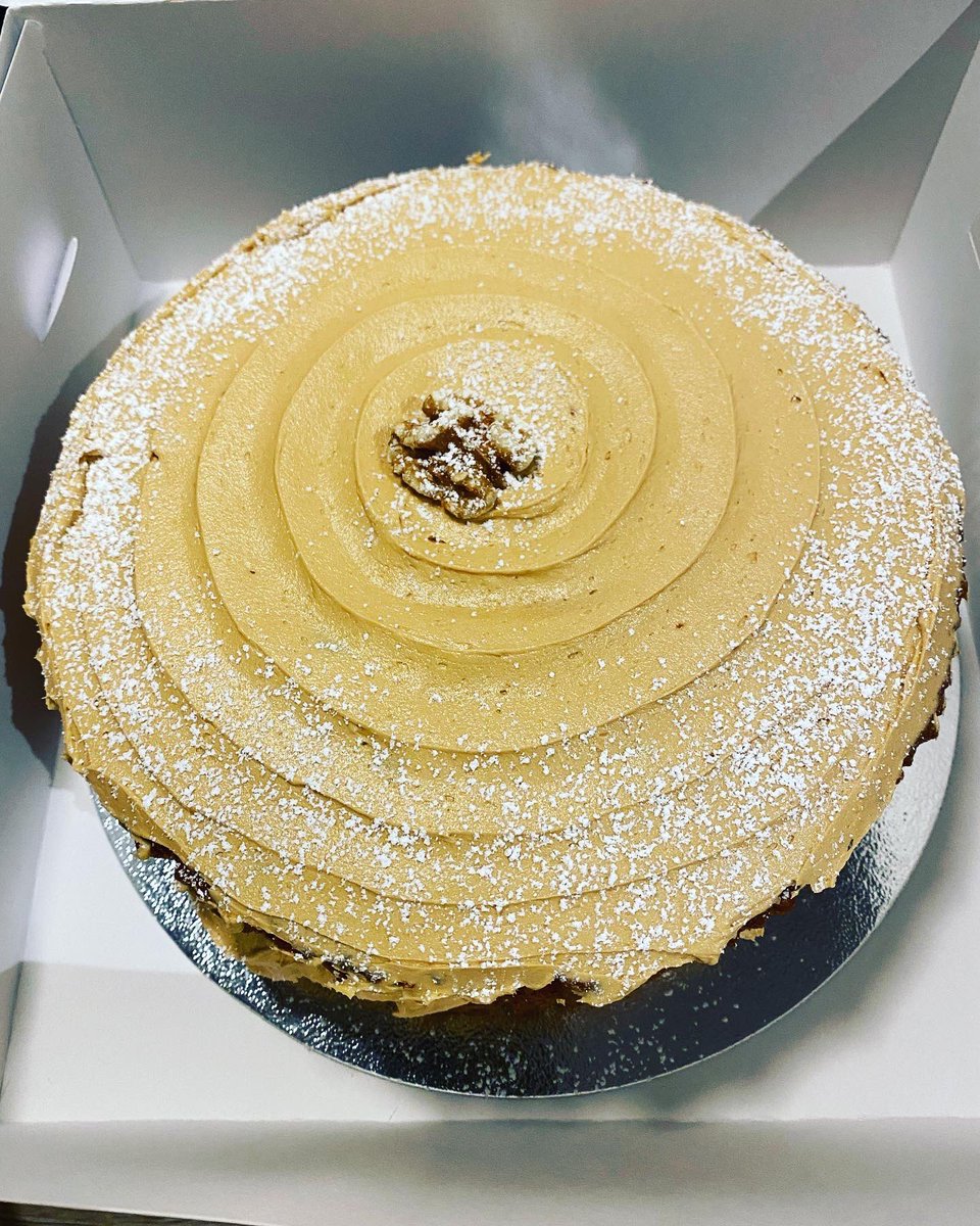 cake_dame's tweet photo. Early morning collection …
#Coffee&Walnut
#FlourlessOrange .
#Fullcake Orders .
#CakeToGo . https://t.co/8Gi9lqERTA