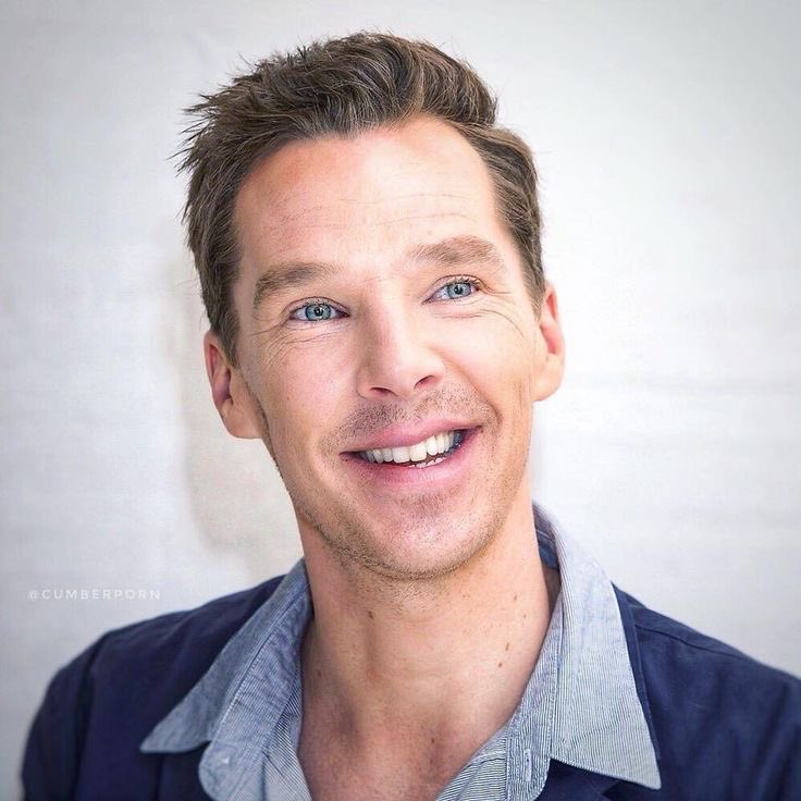 SunshineVibes23's tweet photo. Babe's gorgeous smile melts my heart ❤️ 
#SmileyBatch https://t.co/SkbSMkBI9I