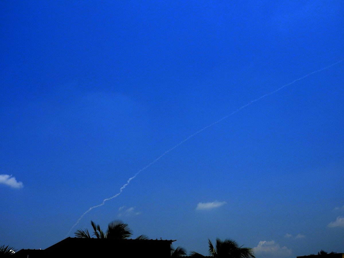 bharanivt's tweet photo. Enjoyed the launch of PSLV-C57 carrying Aditya- L1 with my son Adhitya from our terrace. Madambakkam, Chennai. A memorable day. Congratulations #ISRO_ADITYA_L1 #ISROteam @ChennaiRains @MasRainman @kalyanasundarsv @RainStorm_TN @praddy06 @isro https://t.co/fryMxhwKuk