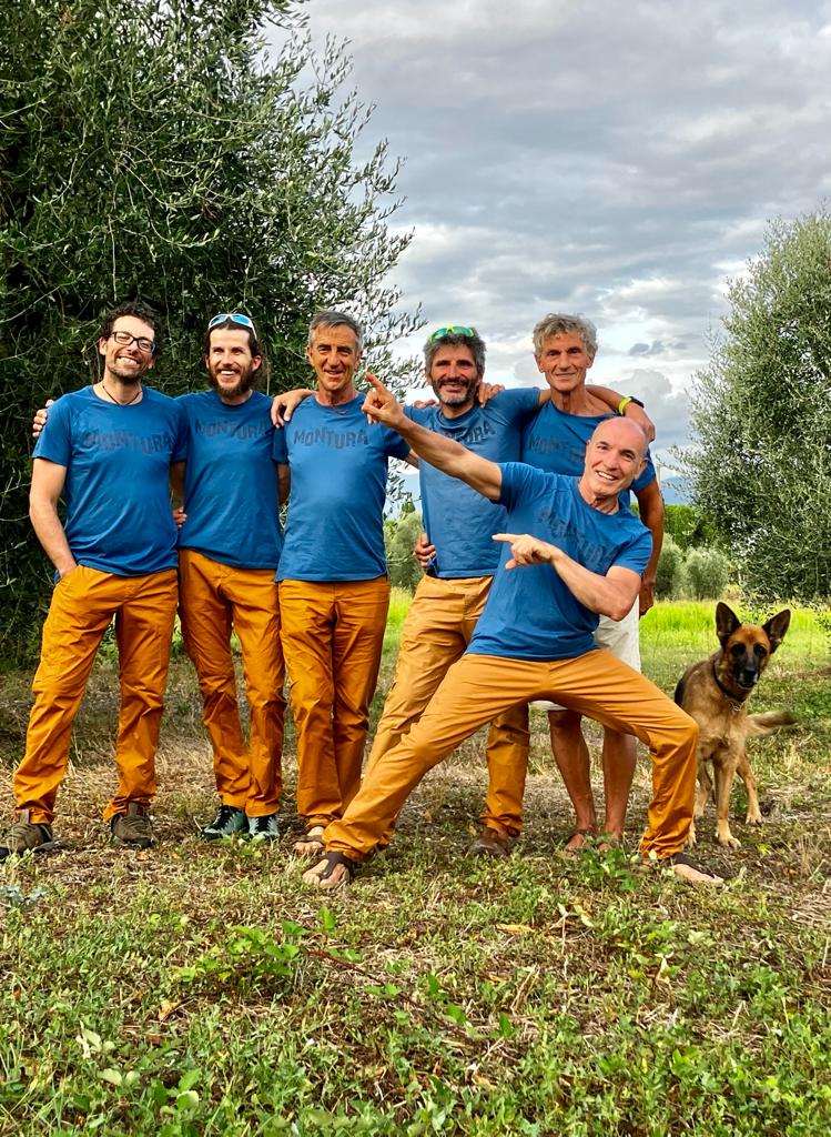 ProRockOutdoor's tweet photo. Nuovo e consolidato Team @ProRockOutdoor , Carlo, Cris, Franco, Gionata, Pasquale e Roberto, https://t.co/9ss9ZUtN9G https://t.co/qcg7M8RUI0
