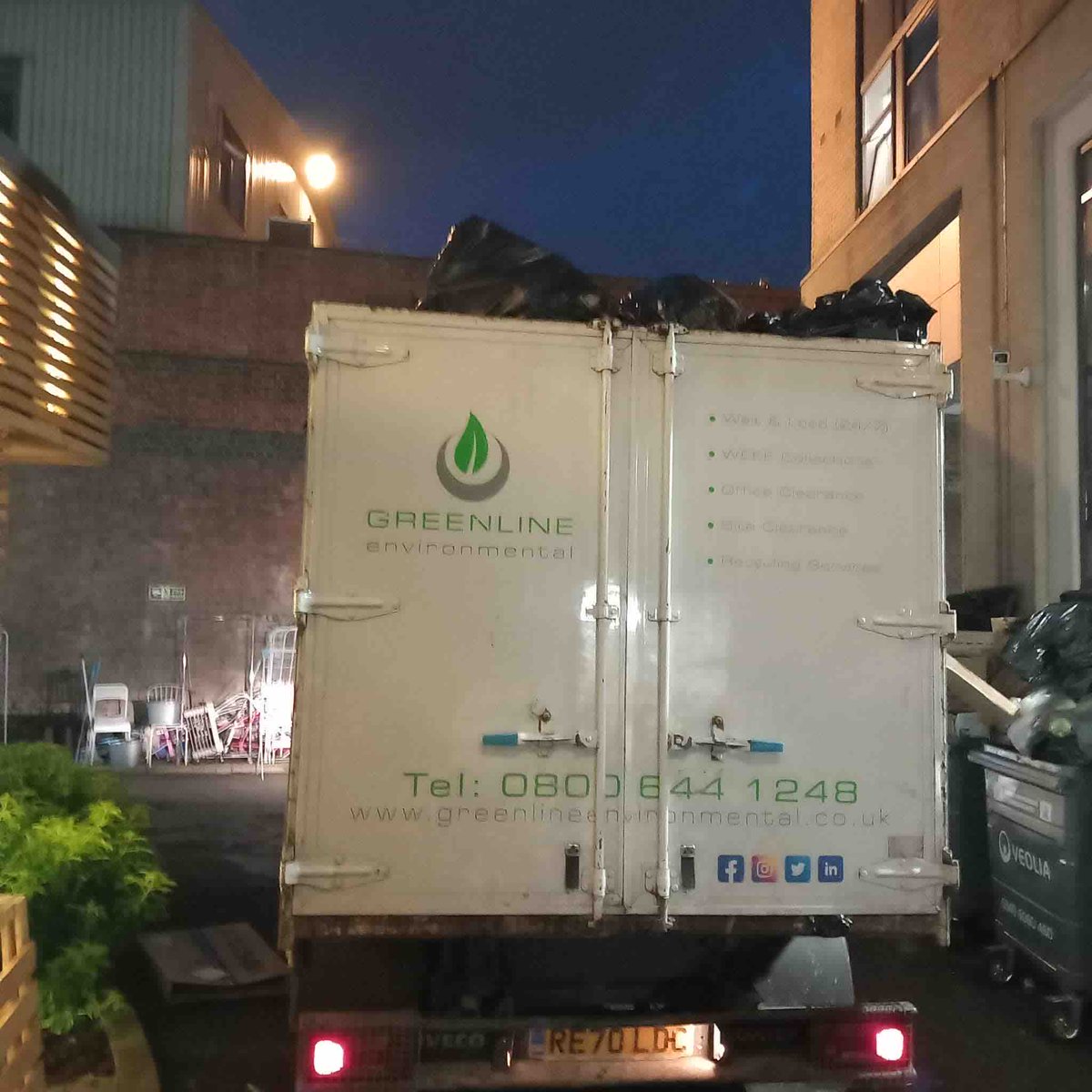 Our vehicles were working throughout the night,from ad hoc clearances,to pre booked wait &amp; loads #waste #waitandload #wasteclearance #wastecollection #wastemananagement #London #disposal #serviceprovider #client #property #landlord