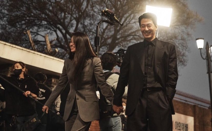 PattsYoo's tweet photo. ผกก.สั่งคัทแล้วนะคะ ปล่อยมือได้

#HanHyoJoo #ZoInSung #Moving #JoJoo https://t.co/OlZaDVL0zY