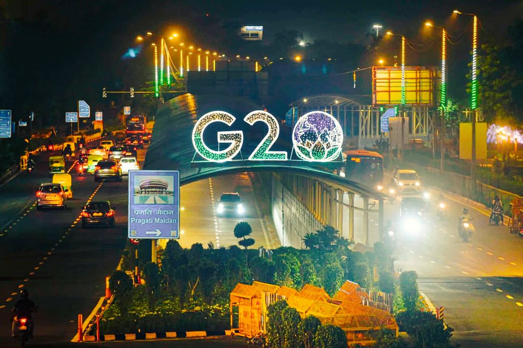 rohitjoshi001's tweet photo. Delhi is all set for G20 !!!
#VasudhaivaKutumbakam #G20Summit2023 #G20India #G20Summit #G20Leaders https://t.co/NOuhlcINz1
