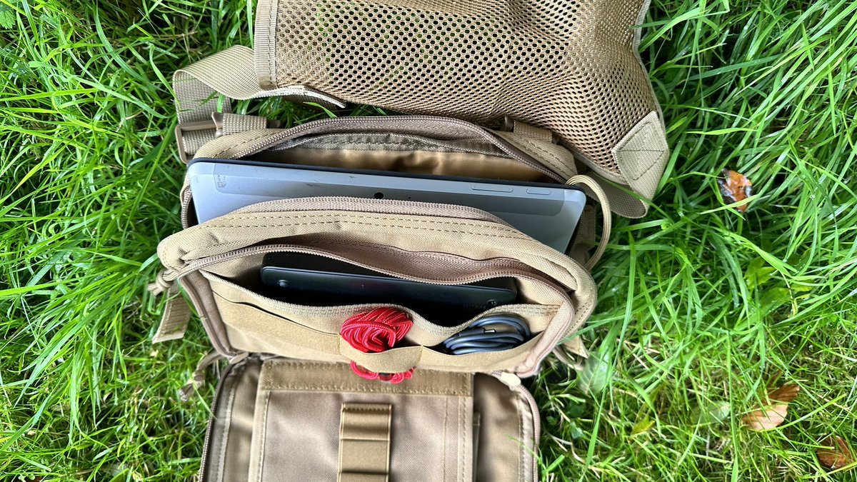 M0IAX's tweet photo. Got myself a new bag for portable #amateurradio it’s the perfect size for my #surfacego2 and power bank and as it’s carried on my chest helps spread the load on the bike or on foot. Will be using this over the weekend. Bag on Amazon https://t.co/mO1CeRhbgS https://t.co/l96jGKNTbl