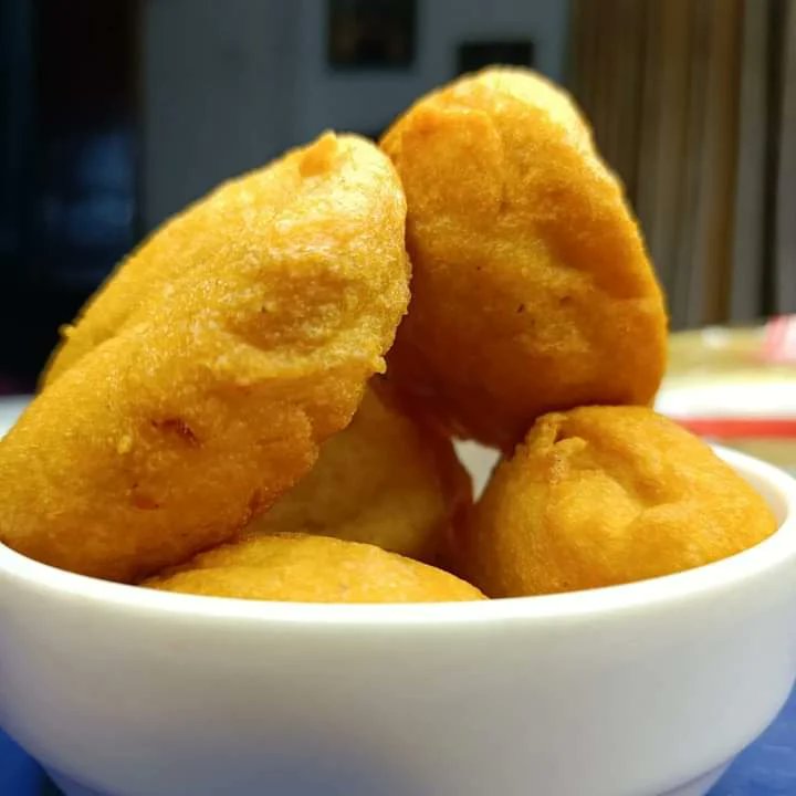 Oceancatering's tweet photo. Eat Or Pass
What's your best weekend menu ?
#akara #beans #beanscake #beancake #bread #flour #sugar #goodmorning #menu #madeinaba #Davido https://t.co/NEfaX65q59