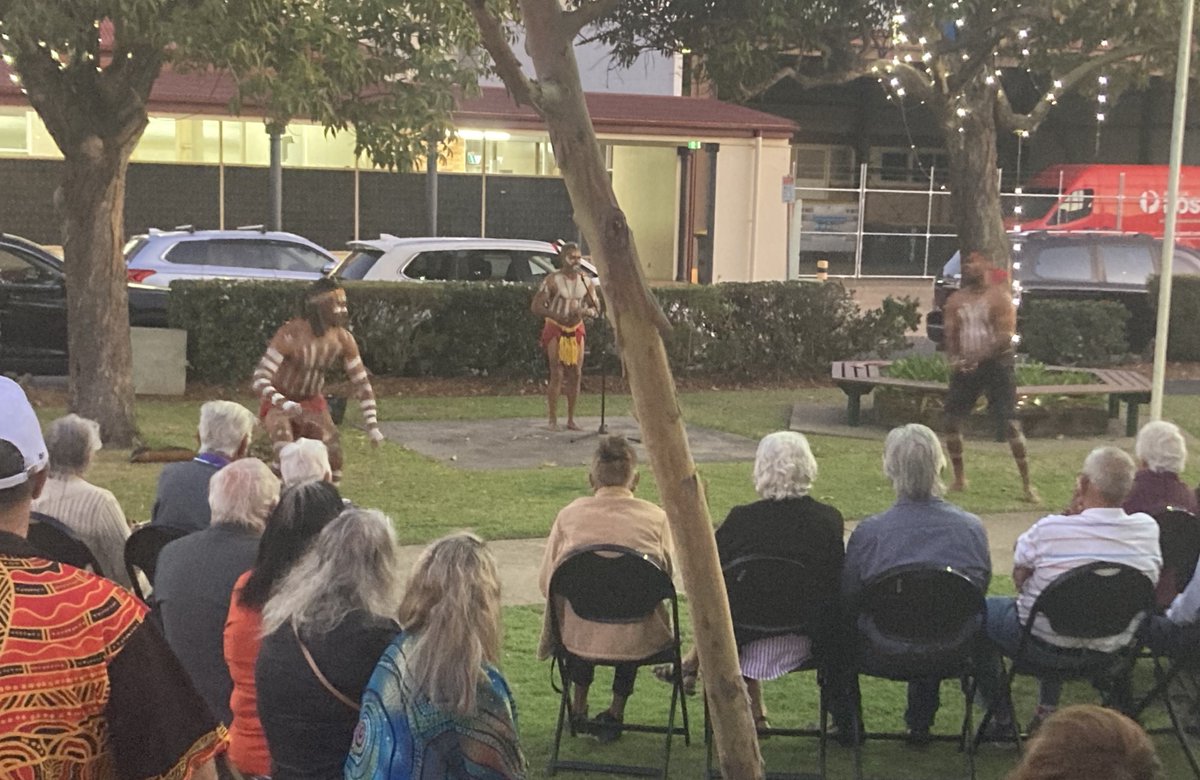 ea_findlay's tweet photo. Wonderful celebration of Ron Hurley @brgbundaberg—@QCAGriffith first Indigenous graduate—curated by Angelina Hurley. Ivy Minniecon, Gooreng Gooreng woman and CAIA alum, showing works inspired by Hurley's legacy. An honour to meet Pamela Croft, QCA's first Indiginous doctorate. https://t.co/EYBVE9j2Yl